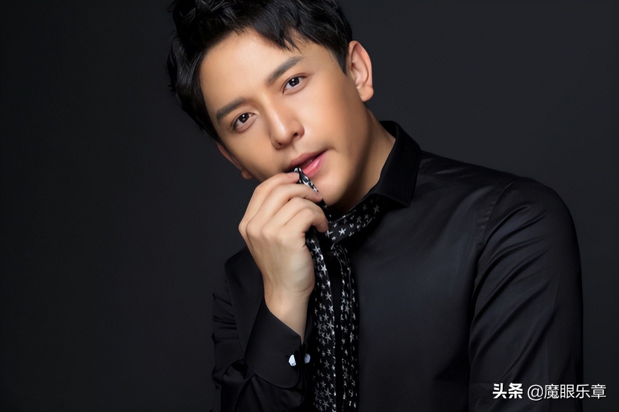 35岁是分水岭？这五位电视台男主持人也难逃油腻的宿命