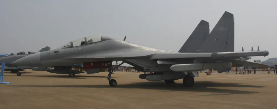 399�ܶ�423�ܣ��ж���������ս���Աȣ��й��վ����������ʤ����