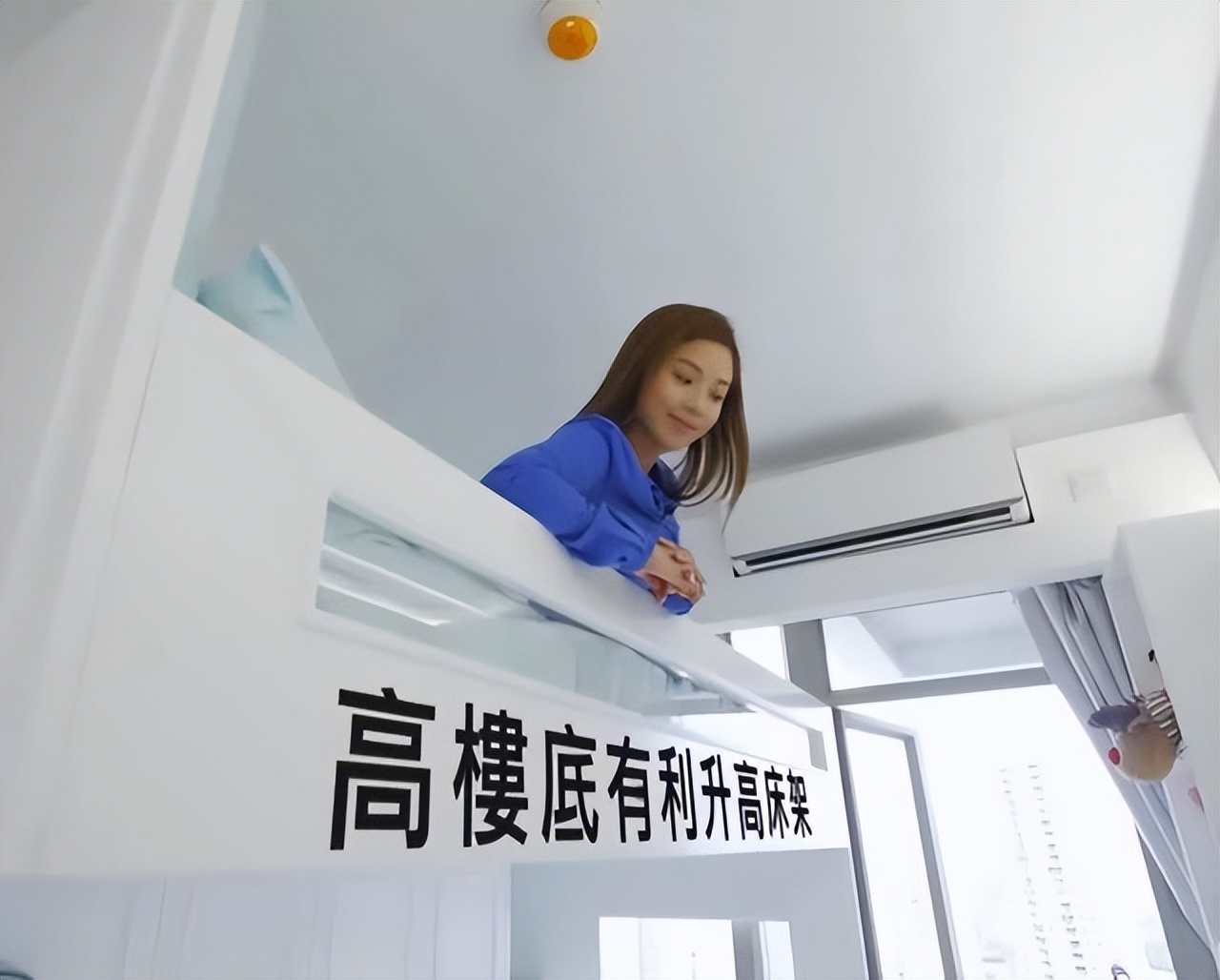 香港90后夫妻，230万买下12㎡纳米楼，全屋应有尽有，网友：服了