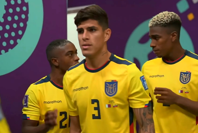 瑞典世界杯第三轮（伟大的2-1！1720万人口小国狂欢，终结20年等待，再进世界杯16强）