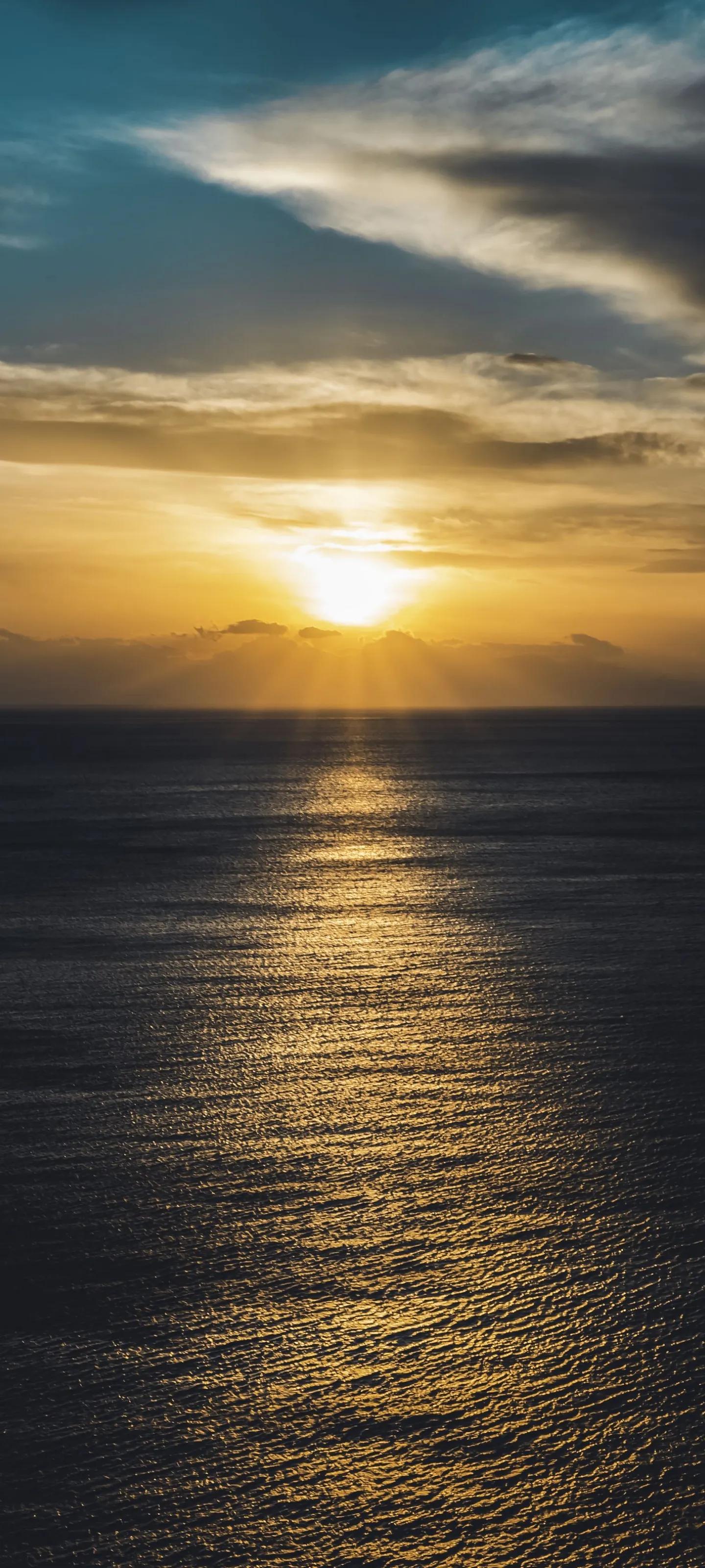 高清手机壁纸 大海与太阳 天天看点