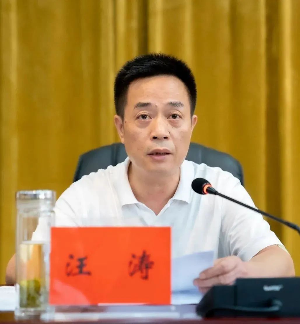 任10年县委书记的他履新，7年前曾紧急调往“将军县”