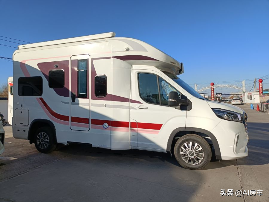 45岁男女都能开的4款国产房车！经济实用性能高！值得一看