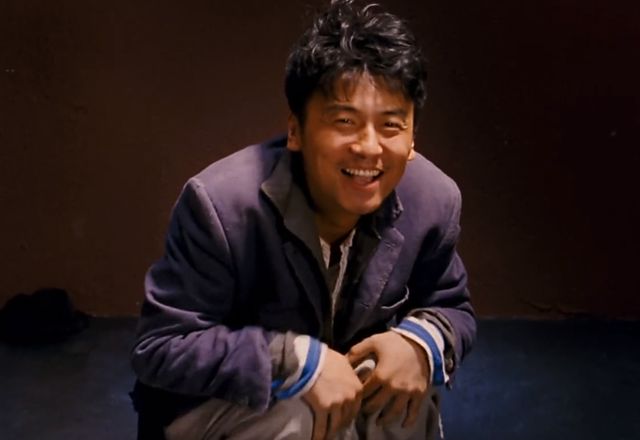 出道15年，爆红后绯闻不断，为何翟煦飞对他依旧不离不弃？