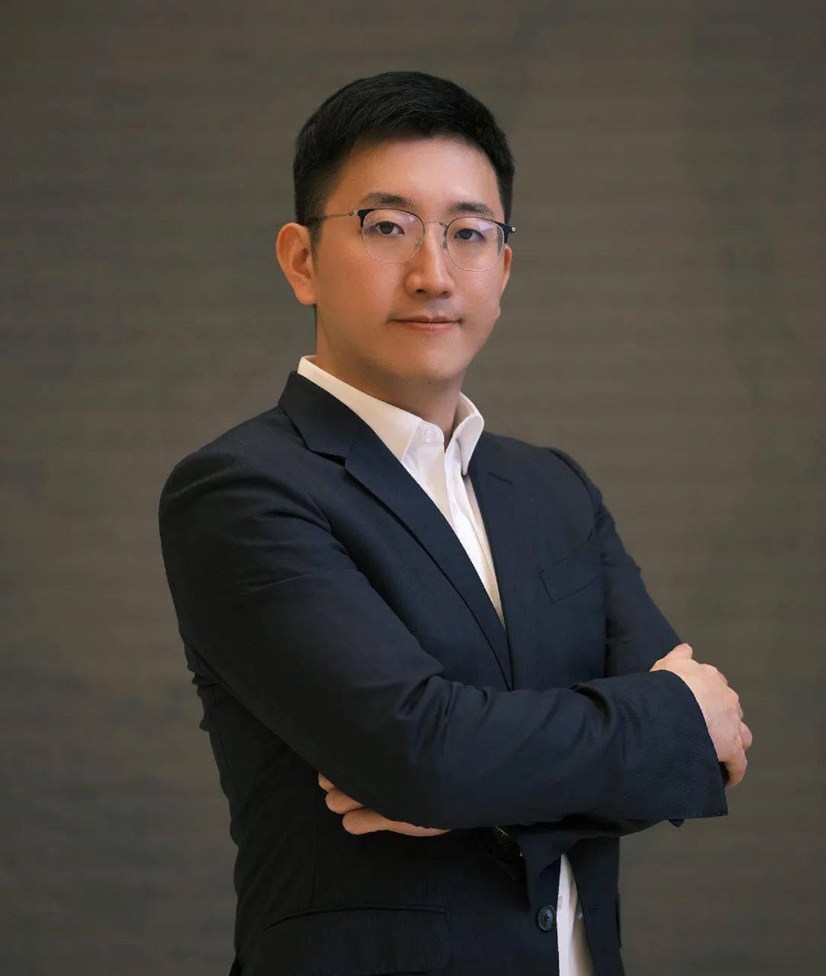 温州又一潜藏“巨贾”，被胡润“曝光”？手握3家A股，资产超千亿