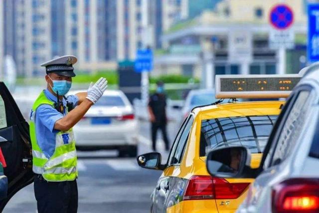 機動車、駕照迎來“3+2”新規，包括名下車牌互換，4月1日起實行