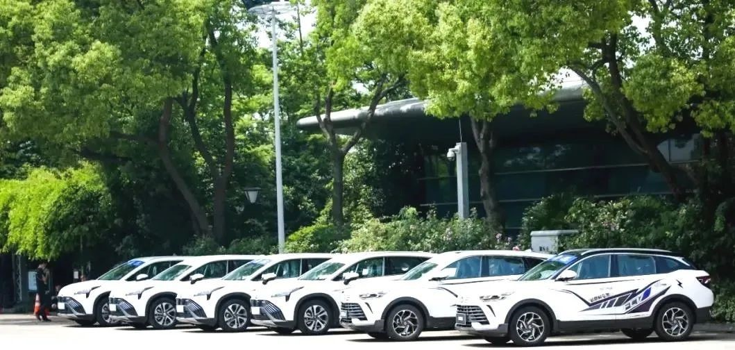 东风新能源乘用车在售车型达到35款 
