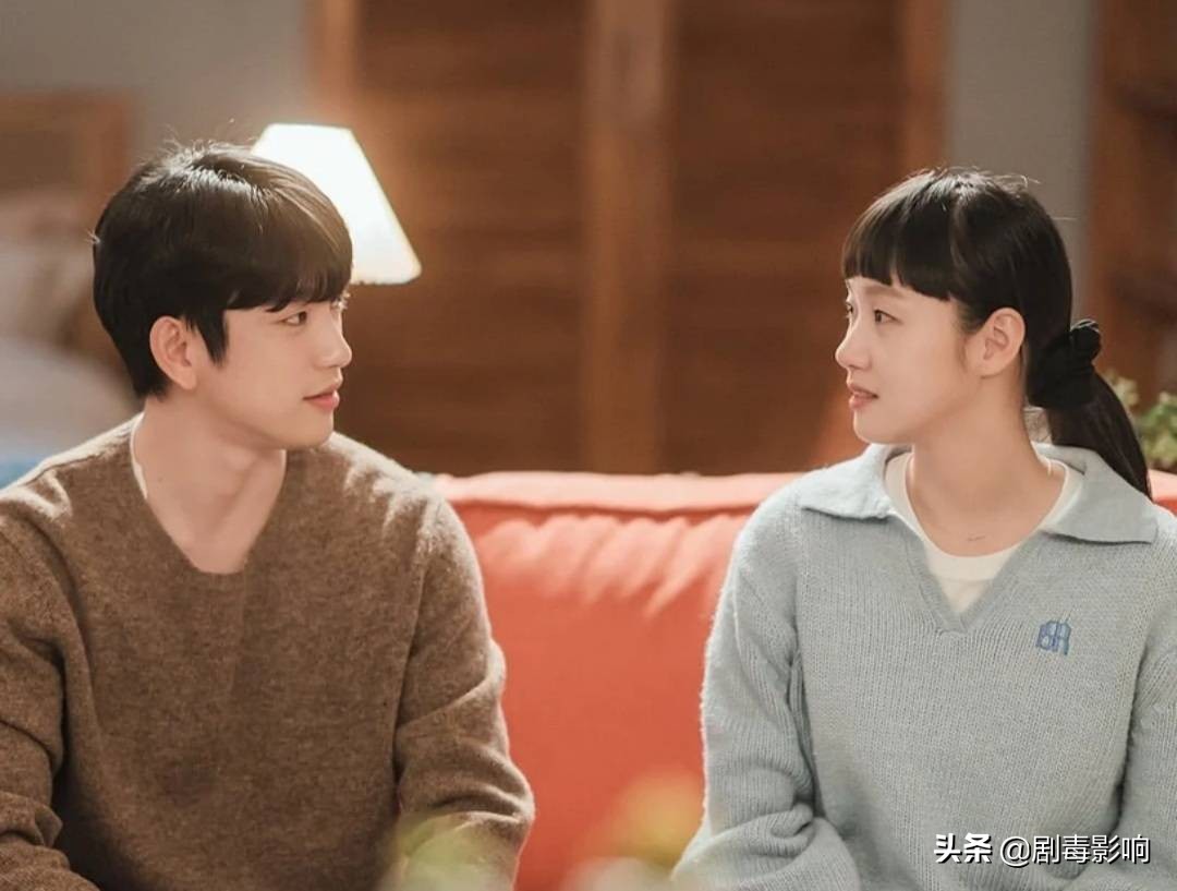 秀智徐睿知对打，洪氏姐妹害郑素敏背锅，热播韩剧是非太多难分说