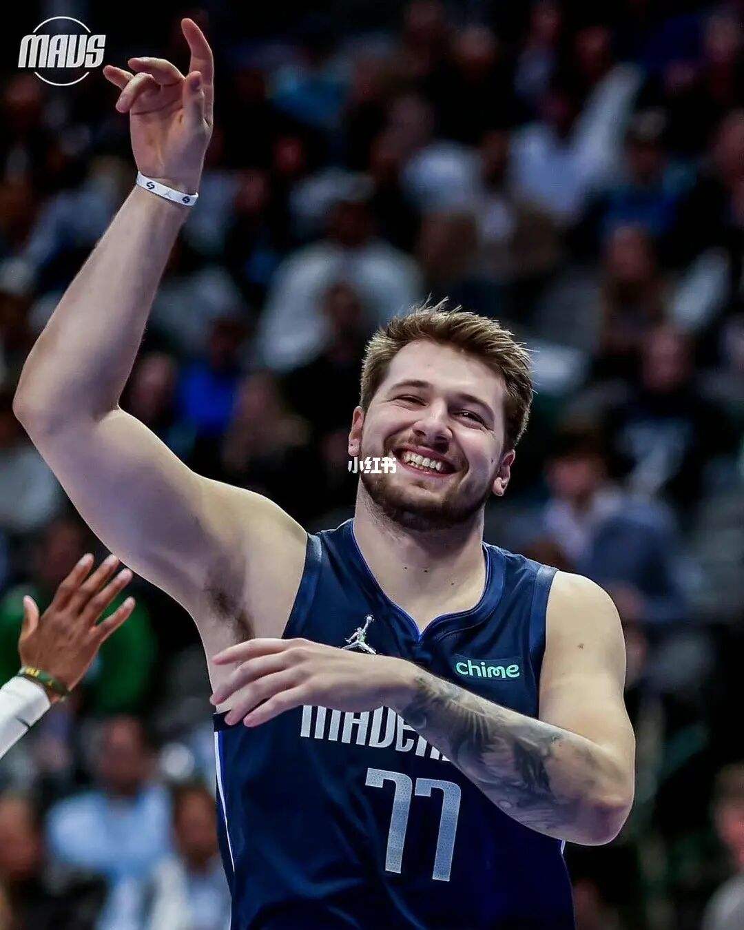 nba足球收入為什么那么高（平均工資952萬！NBA成最賺錢體育聯(lián)盟，未來一哥東契奇能拿10億？）