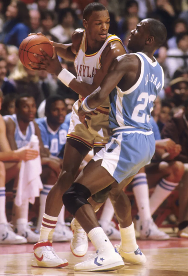 哪些nba球员死于意外（NBA最令人唏嘘感慨、意外去世的五名球员）