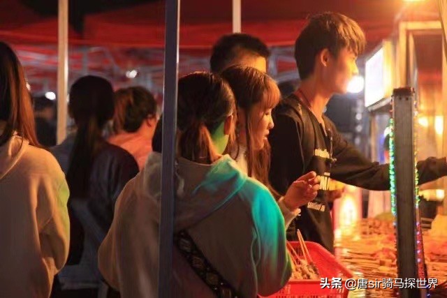 隐藏在南昌老城区的烟火气，人均30吃到撑，我却不敢再去第二次