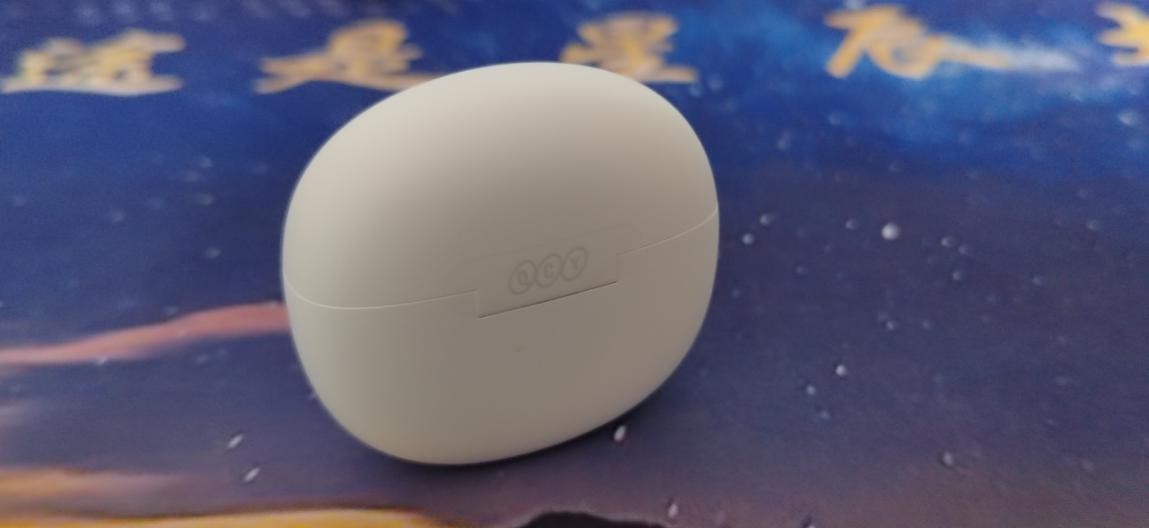 QCY AilyPods|百元TWS蓝牙耳机的扛把子，初级“音烧”的绝佳选择