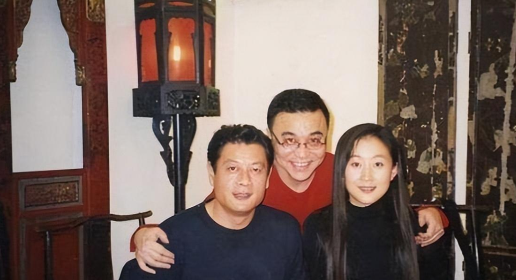 巫刚局长电视剧(演员巫刚:和赵英离异后,62岁依旧单身,有陈瑾陪伴不觉