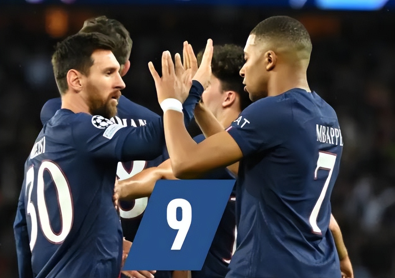 3-0！2-0！欧洲足坛疯狂一夜：曼联夺冠，巴黎大胜，梅西1球2助攻