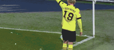 完成2次射门1次过人（0-2完败！1.2亿帝星低迷：全场2次射门，1次过人，仅获6.3分）