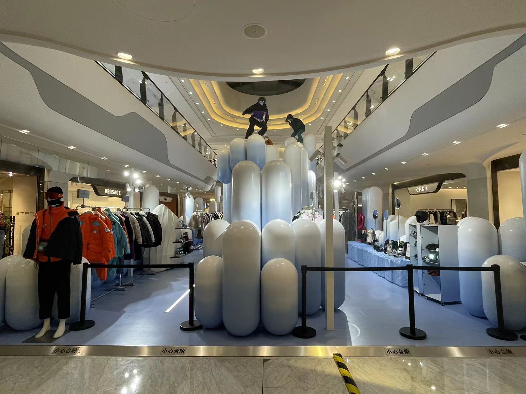 华丽探店｜北京SKP五层大升级，从中我们发现了两个热门趋势