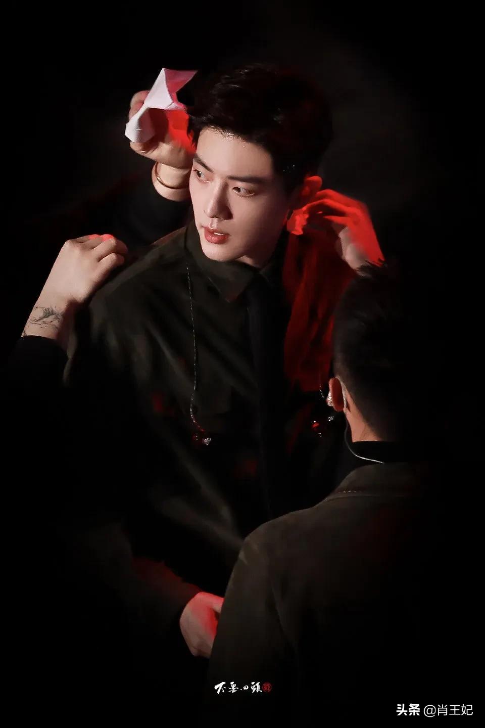 存个记录,寻艺前20数据排名 肖战占了17 个,肖战好牛