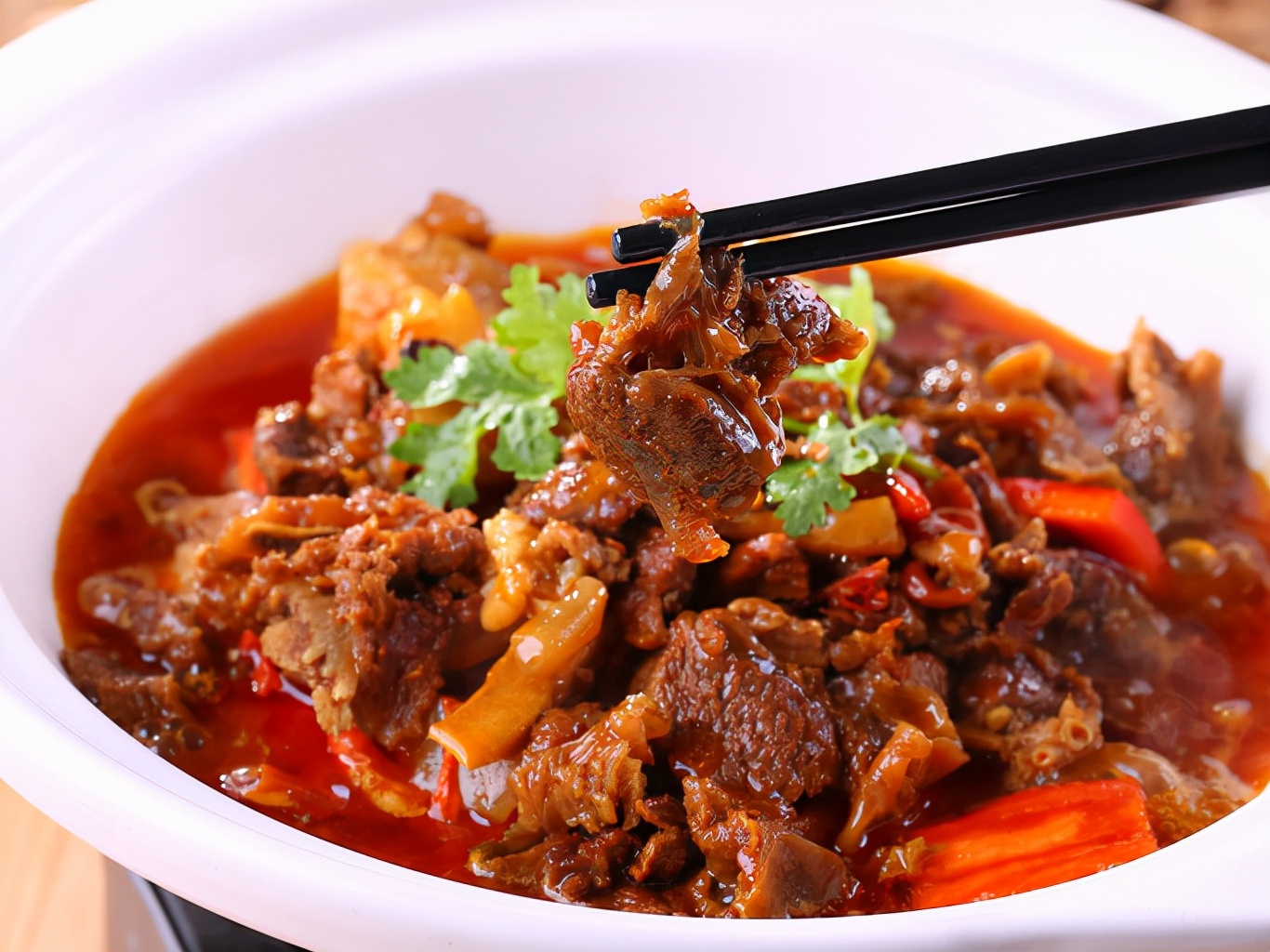 煮牛肉(煮牛肉放什么香料最香)