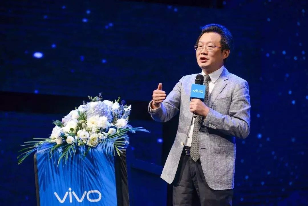 蓝厂vivo，正在落后于绿厂OPPO？