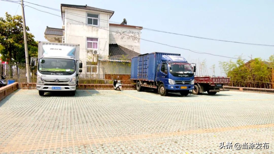 安徽当涂：点赞！村民无偿让地建设停车场！