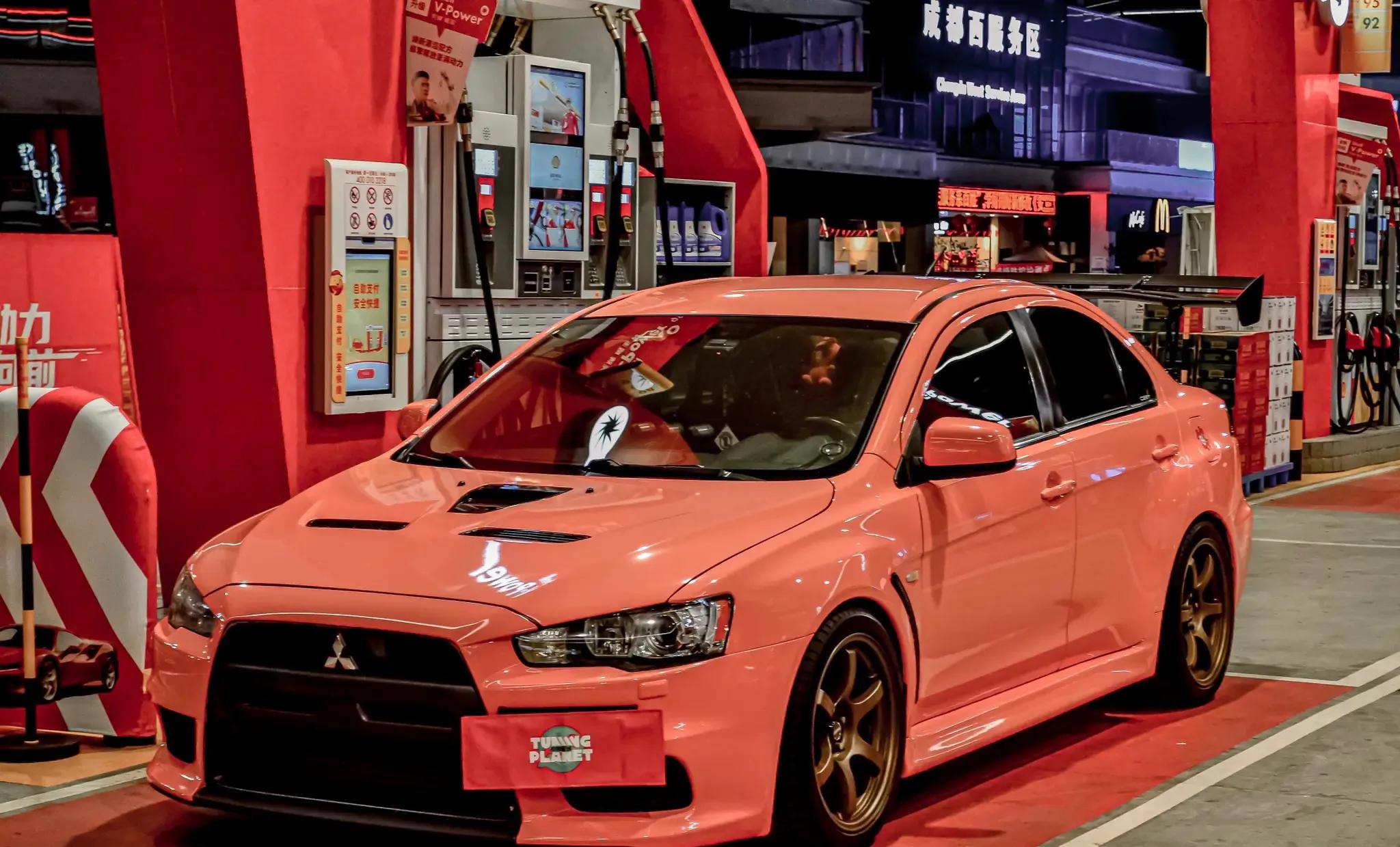 蓝瑟 翼豪陆神（三菱Lancer Evolution）