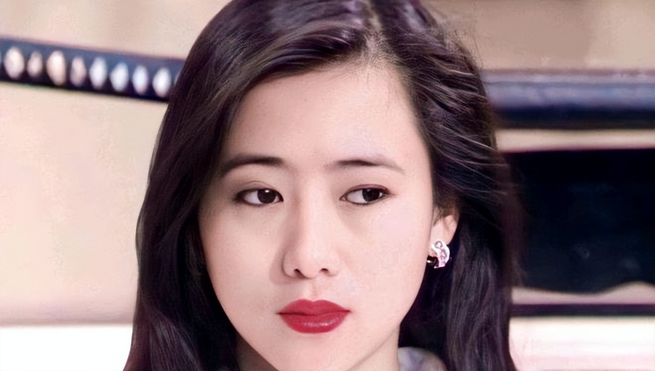 翁虹:从小学舞蹈,却靠拍电影成名,"女神"嫁给了爱情!