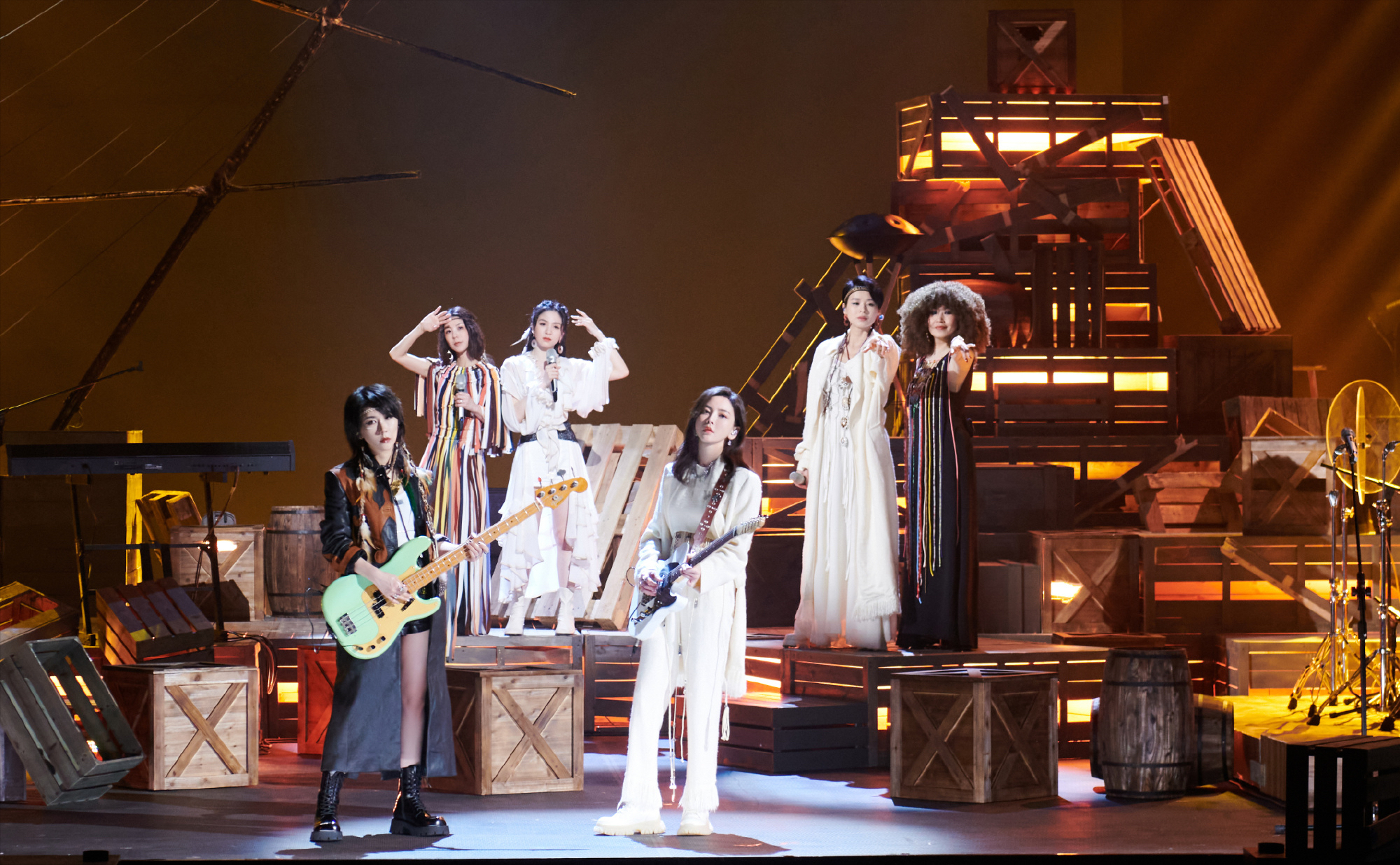 乘风破浪：三代姐姐同台，为何只有郑秀妍组挑战成功并惊艳全场