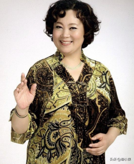 方青卓:结婚半年就离婚,二婚嫁救命恩人,坦言:不嫁他我可能就死了