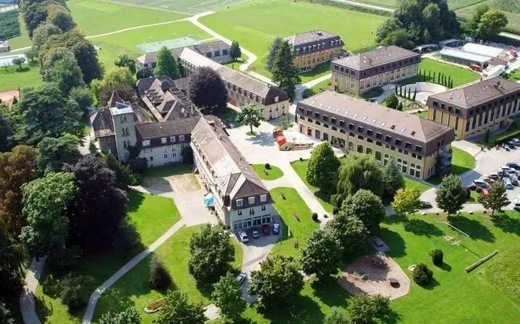 英国贵族学校 英国十大贵族女子学校 - 春风号