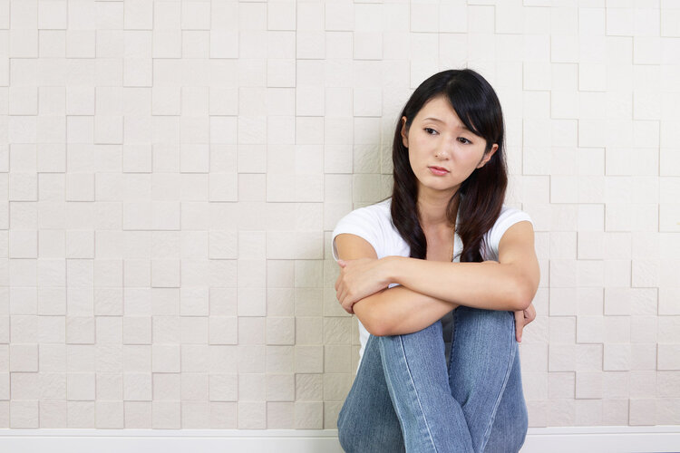 女性什么时候绝经比较好？绝经越迟，越容易长寿吗？很多人想错了