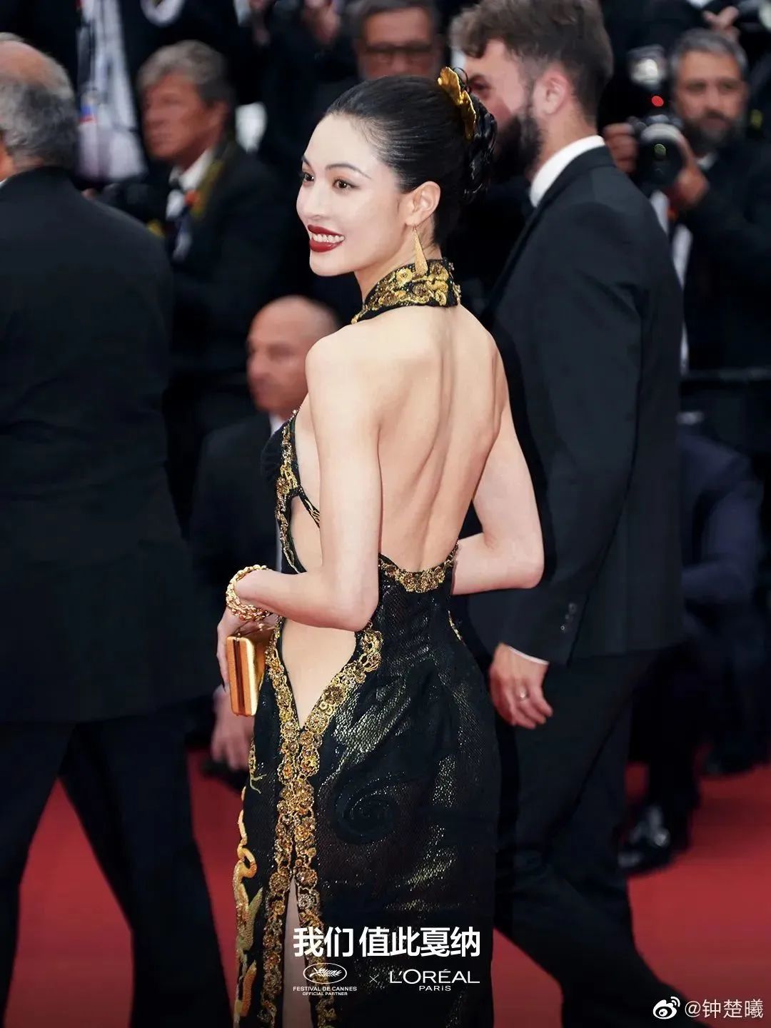 红毯狂秀20套高定的范冰冰,还是败给她了?