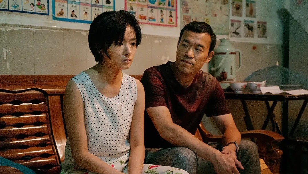 庭外开分7.7，四位女角色都不是省油的灯，扮演者也绝非泛泛之辈