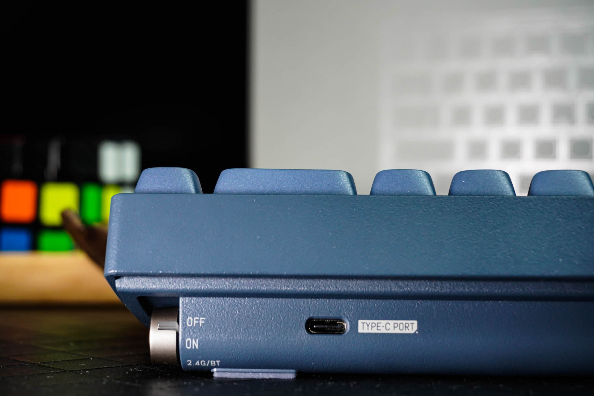 论颜值洛斐有话说！小翘新配色有点意思