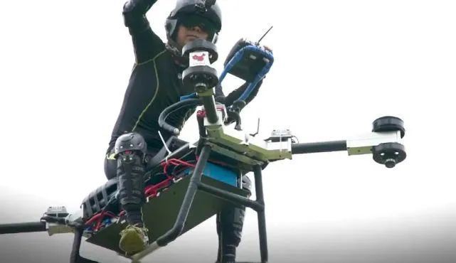 起底小鹏飞行汽车（一）——“草根网红”创始人赵德力