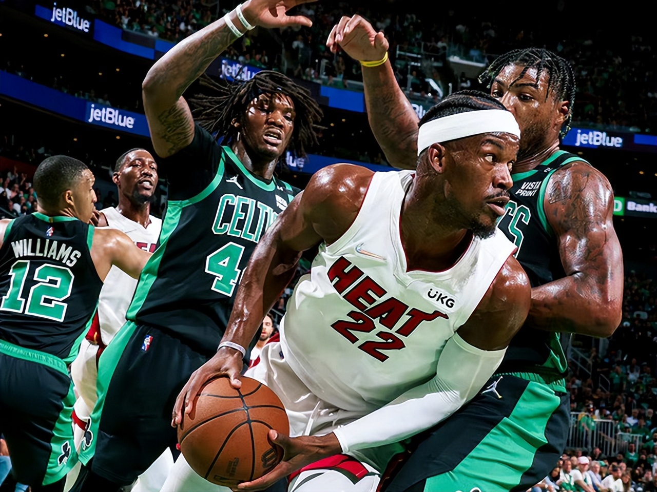 央視為什么要恢復(fù)nba（狂賺16.4億，NBA創(chuàng)歷史！央視復(fù)播，NBA下賽季有望上演中國(guó)德比）