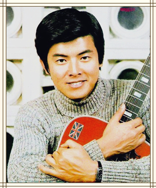 从摇滚小青年到居家型男，三浦友和年轻时好潮，极简风引领时尚