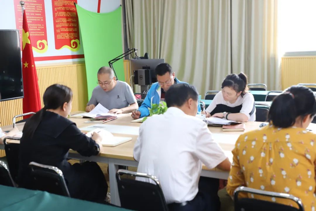 四川天府新区煎茶小学党支部开展党史学习教育主题党日活动