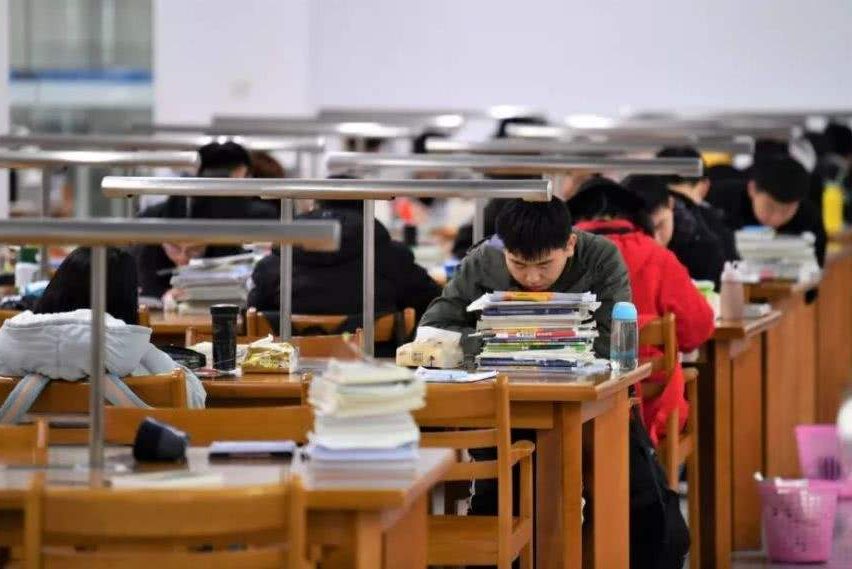 考研，只求“上岸”？可以试试这6个专业，比较容易