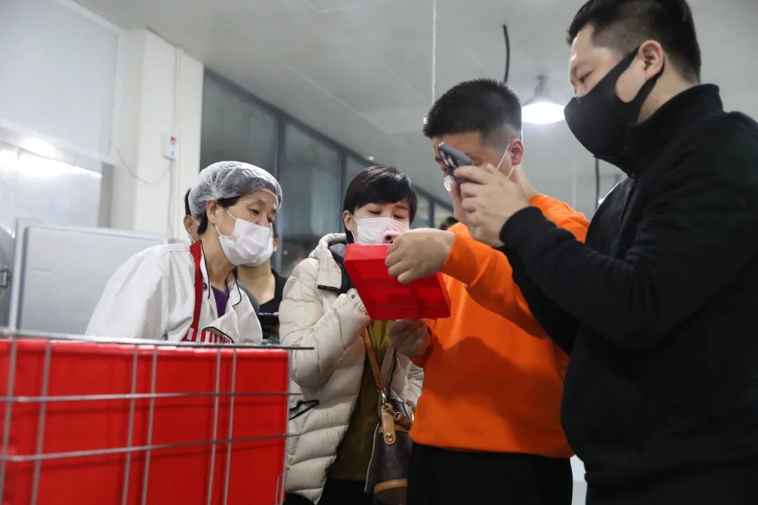 爆料！天津两所小学公布4种就餐方式！6所学校最新举措来了