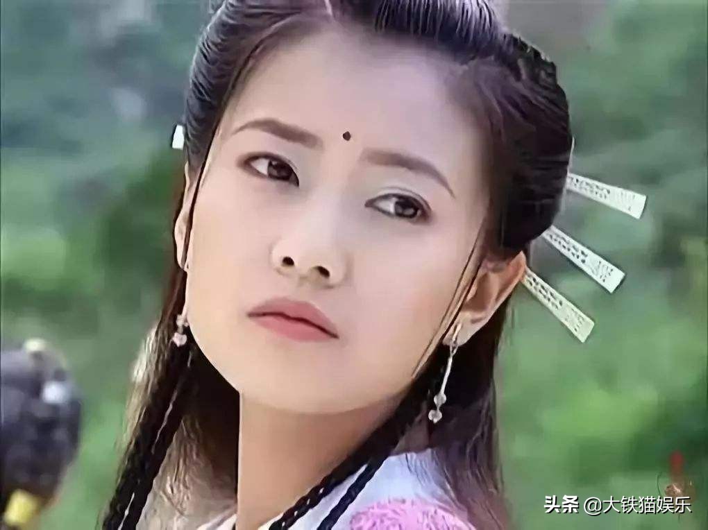 女明星名单大全(北京盛产美人，10位帝都女星，个个肤白貌美气质佳，非网红脸能比)