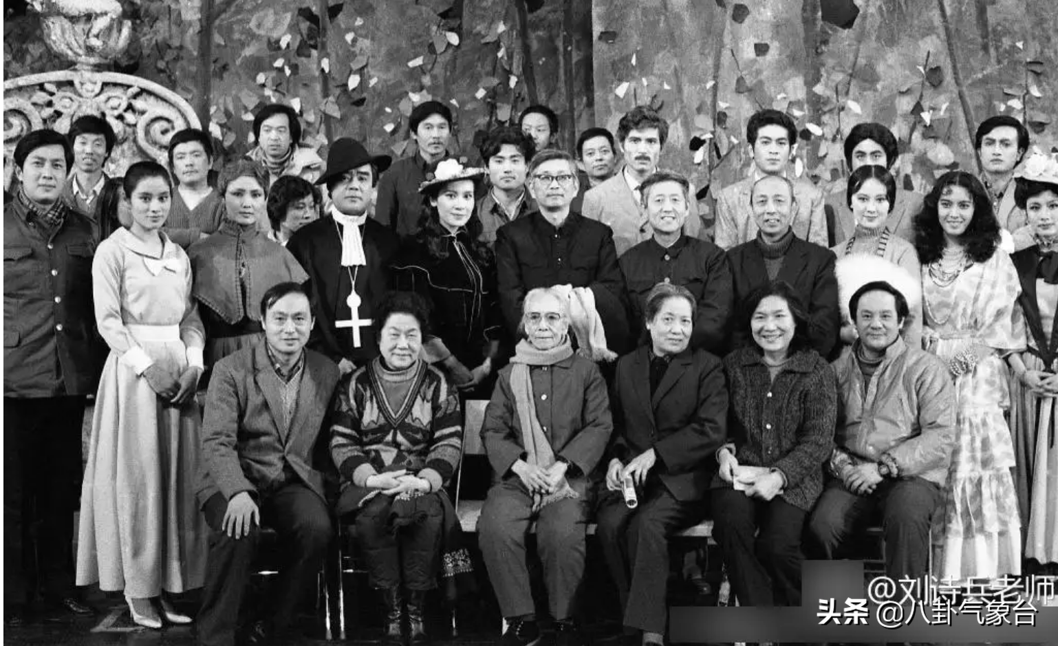 “气质美人”肖雄，将一生奉献给演艺事业，单身30年不后悔