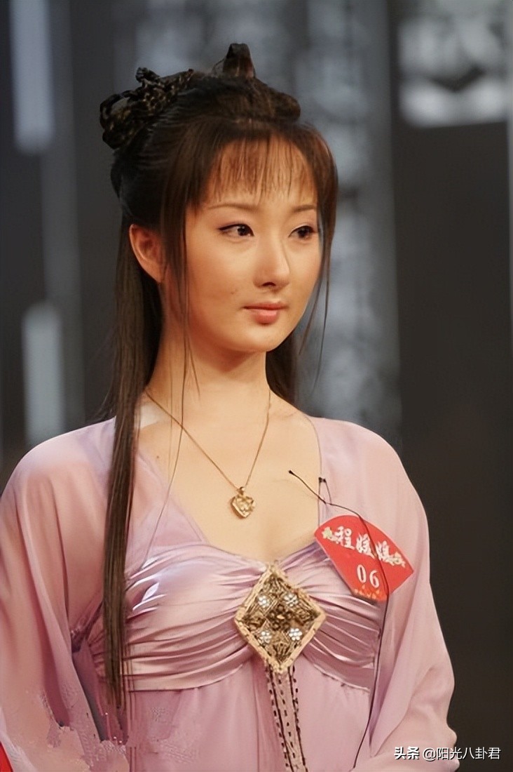 从宁浩电影女主到18线，被传介入车晓婚姻前途尽毁，她经历了什么