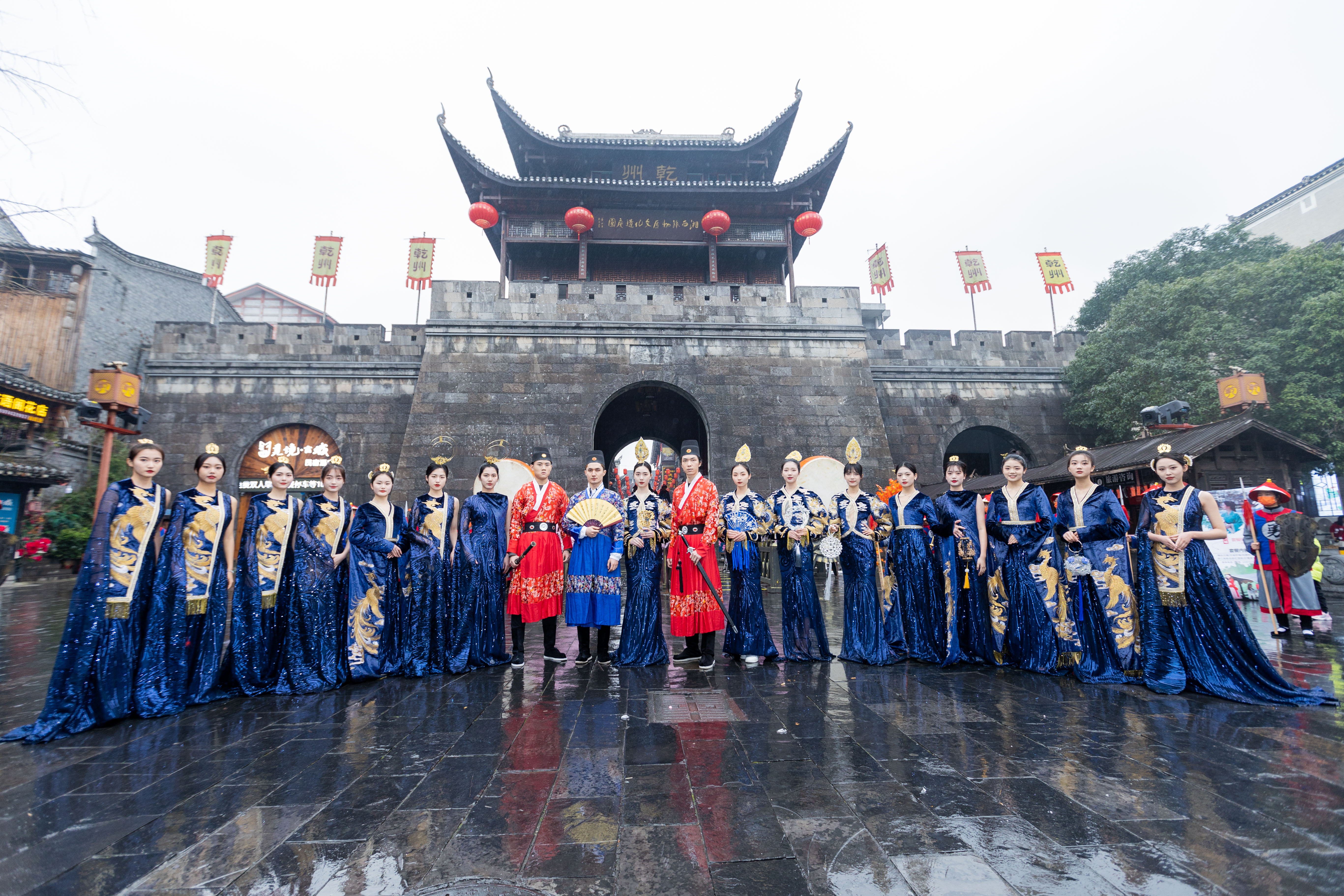 吉首文旅大手笔，世姐超模“文旅推荐团”吉首景区巡拍首秀收官