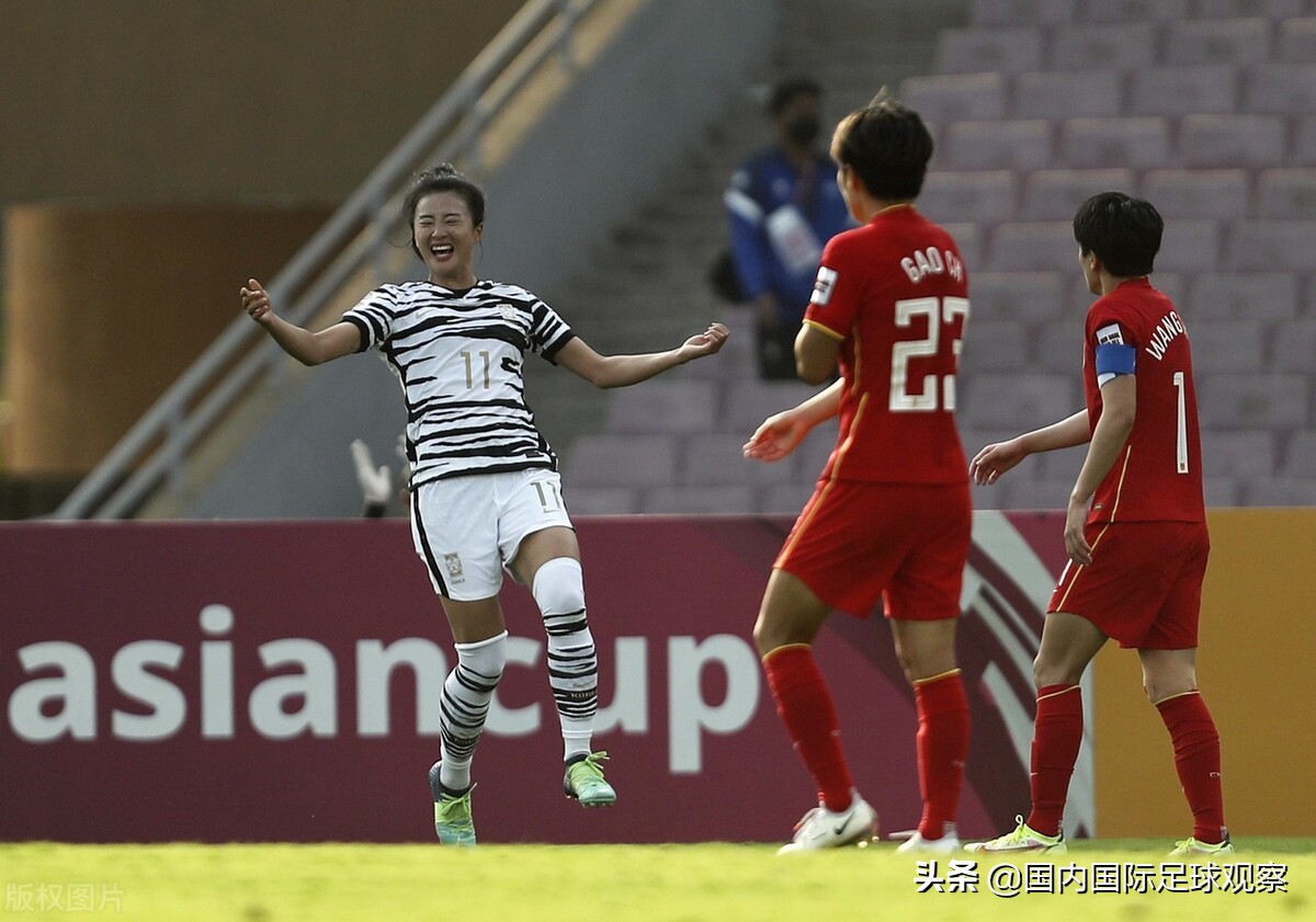 亚洲杯决赛！绝杀！中国女足3比2逆转韩国队！中国队夺冠