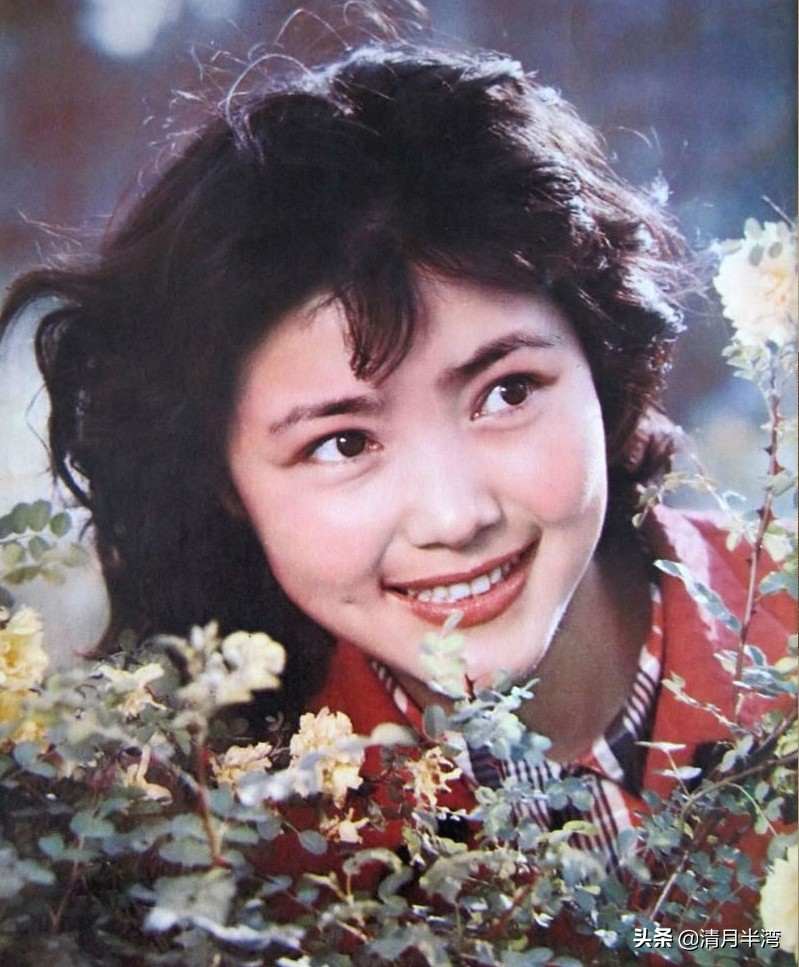 80年代父辈迷恋的挂历女神，原汁原味天然美，竟找不出一个重样的