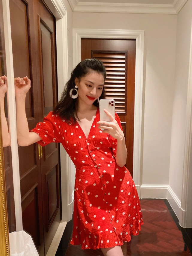 钟楚曦：中性风、法式风、港风，你想要的我都有