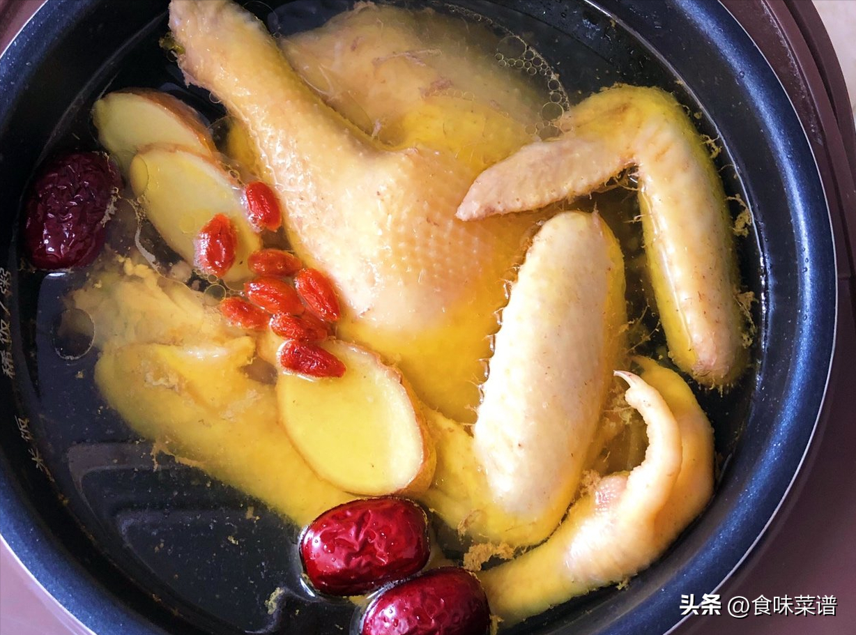 立冬吃饺子的寓意是什么(11月7号立冬，4种传统食物记得吃，美味寓意好，顺应时节安稳入冬)