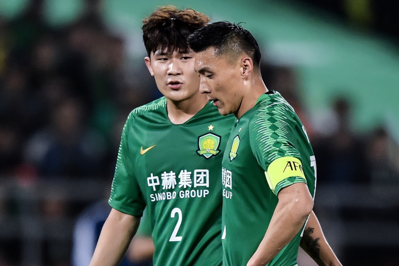 金玟哉在中超什么水平（金玟哉：曾经中超不要的外援，如今在意甲成为评分最高的后卫）