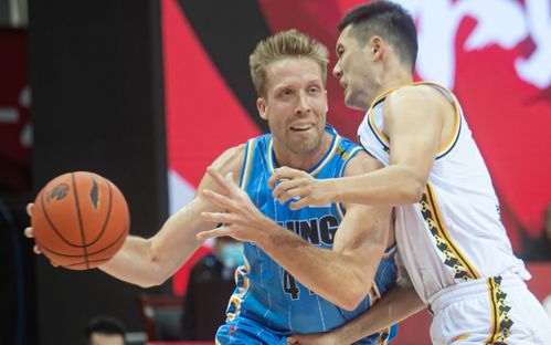 cba为什么联防（CBA中职篮北京首钢的双塔战术和北京控股的双塔战术有什么不同？）