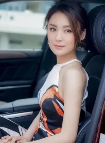 毛林林，10张精美的照片